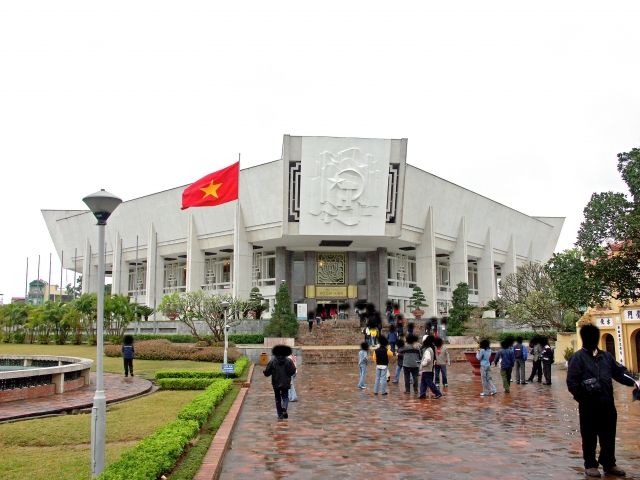 ベトナム ハノイ ホーチミン博物館